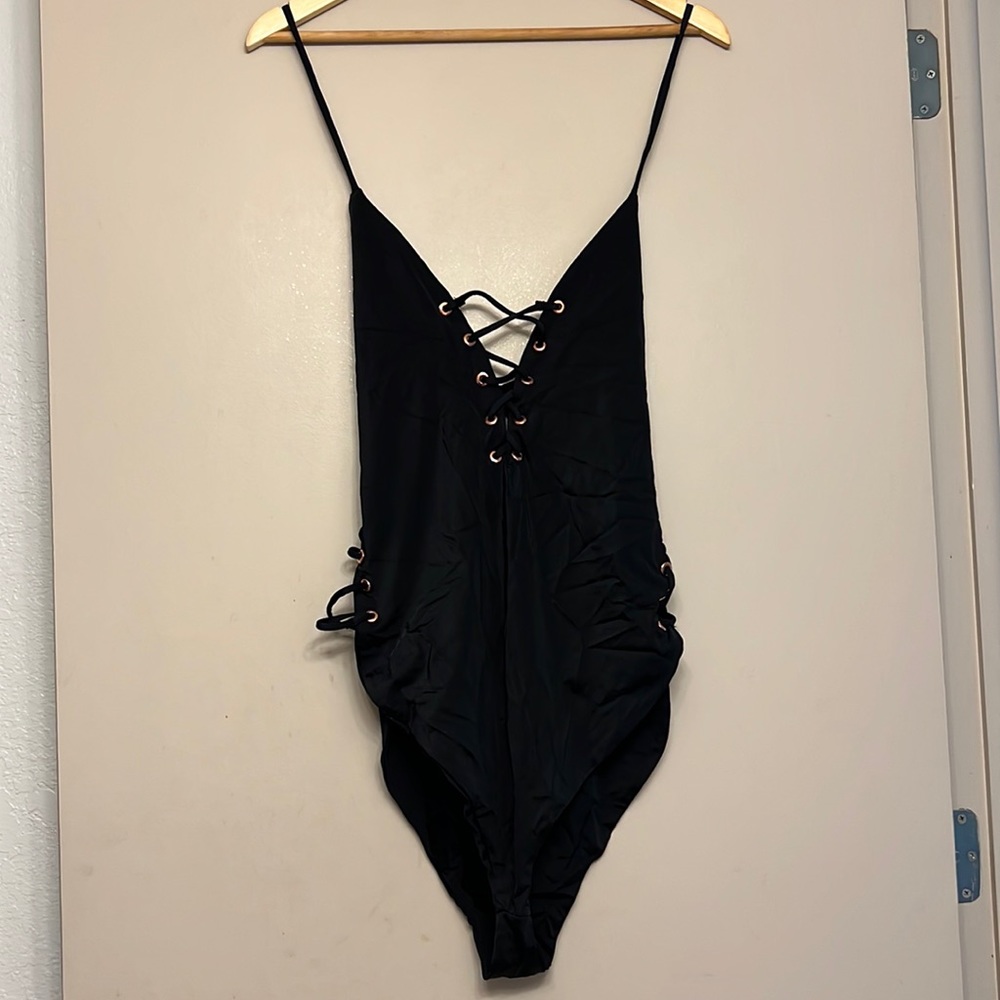 NWT Fashion Nova Swimsuit 1X